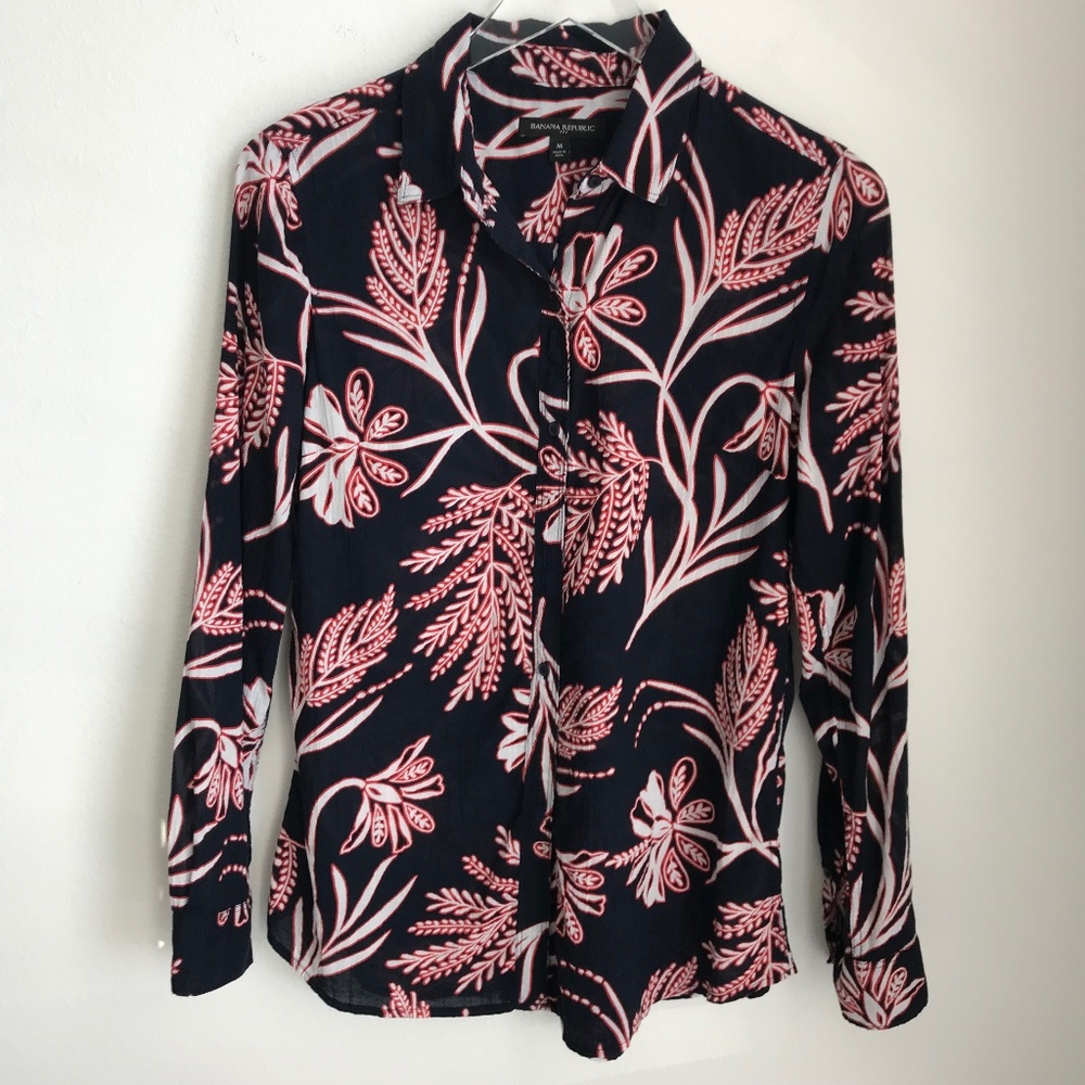 Banana Republic Floral 100% Cotton Button Down Shirt Size M Long Sleeve Navy Red